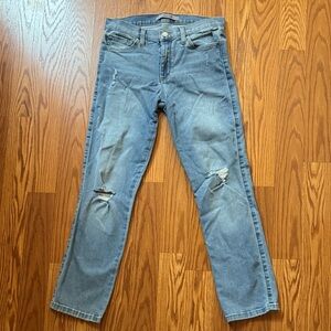Joe’s Stylish Mid Rise Distressed Blue Ankle Jeans